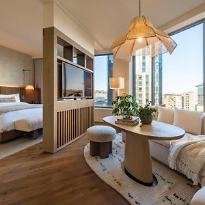 1 Hotel Seattle